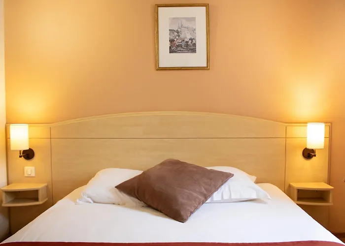 Hôtel Logis Entre Beauce et Perche